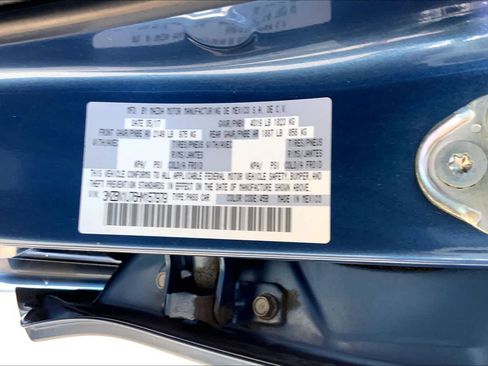 Used 2017 MAZDA MAZDA3 Sport w/ Preferred Equipment Package FWD image 30