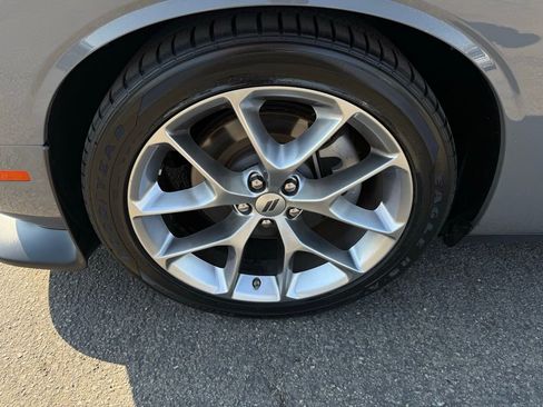 Used 2023 Dodge Challenger GT image 8