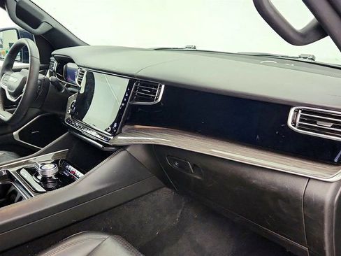 Used 2022 Jeep Wagoneer Series II w/ Premium Group I image 27