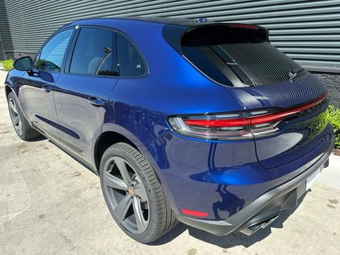 Used 2025 Porsche Macan image 3
