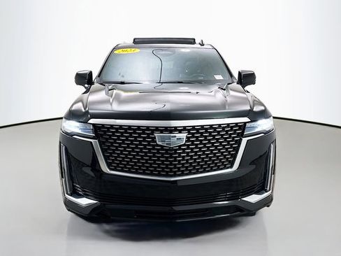 Used 2023 Cadillac Escalade Premium Luxury w/ Performance Package image 2