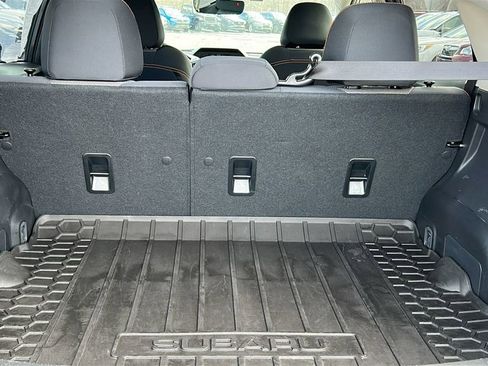 Used 2021 Subaru Crosstrek 2.0i Premium image 24