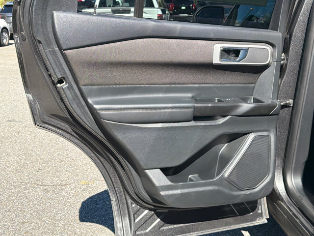 Certified 2020 Ford Explorer XLT AWD/4WD image 24