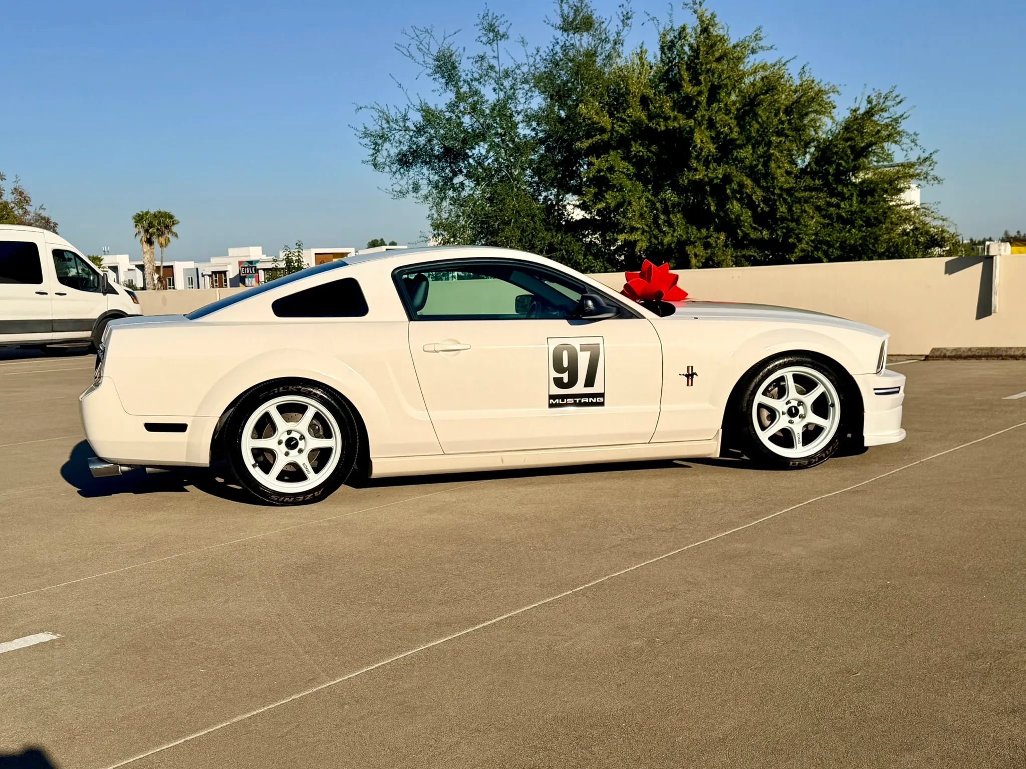 Used 2007 Ford Mustang Premium RWD image 16