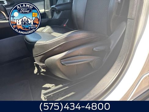 Used 2024 Jeep Compass Latitude image 5