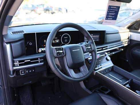 Certified 2025 Hyundai Santa Fe Limited image 19