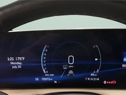 Used 2024 Cadillac XT4 Luxury FWD image 12