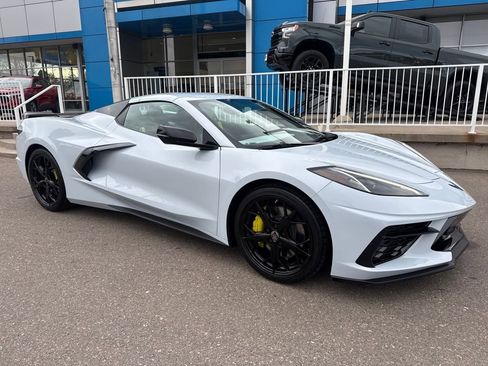 Used 2021 Chevrolet Corvette Stingray Premium Conv w/ Z51 Performance Package image 7