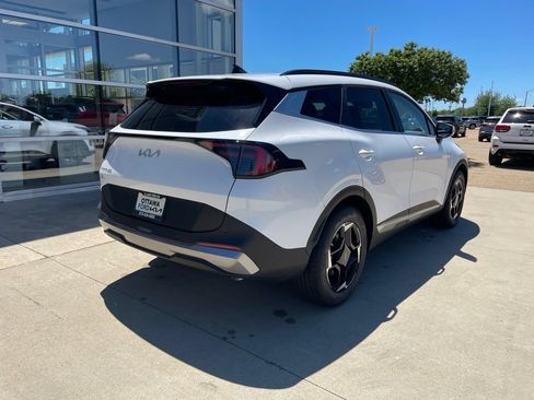 New 2026 Kia Sportage EX w/ EX Panorama Roof Package FWD image 5