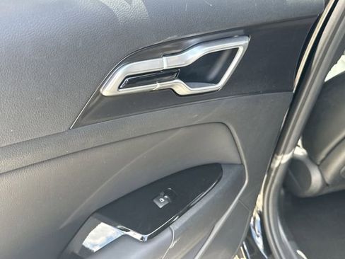 Certified 2024 Kia Sportage EX FWD image 15
