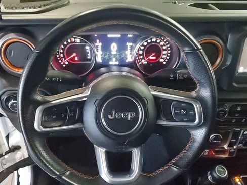 Used 2021 Jeep Gladiator Mojave w/ Trailer Tow Package image 27