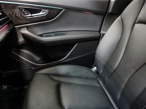 Used 2023 Audi Q8 Premium Plus w/ Premium Plus Package image 44