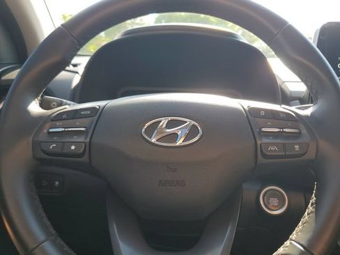 Certified 2023 Hyundai Kona Limited FWD image 14