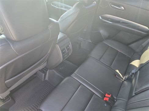 Used 2020 Cadillac XT4 Premium Luxury image 12