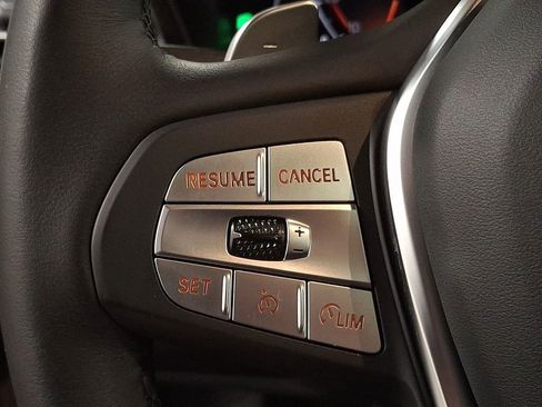 Used 2025 BMW X4 xDrive30i image 17