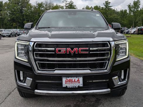 Used 2023 GMC Yukon XL SLT w/ SLT Luxury Package AWD/4WD image 2