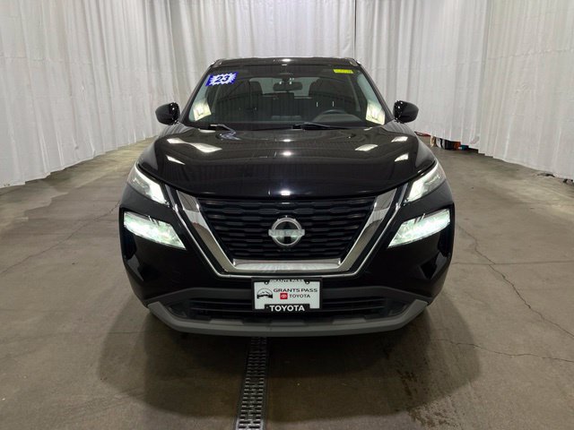 Used 2023 Nissan Rogue SV AWD/4WD image 10