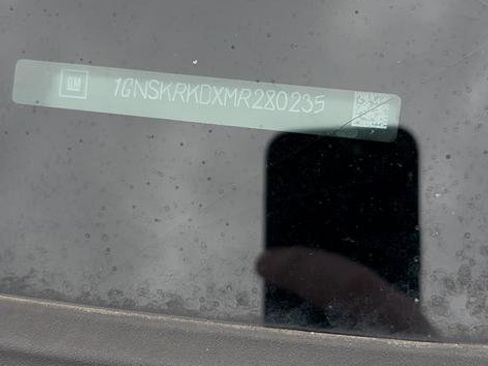 Used 2021 Chevrolet Tahoe RST w/ Luxury Package image 7