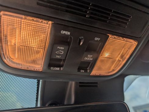 Certified 2025 Honda Passport TrailSport image 12