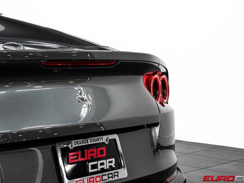 Used 2021 Ferrari 812 GTS image 23