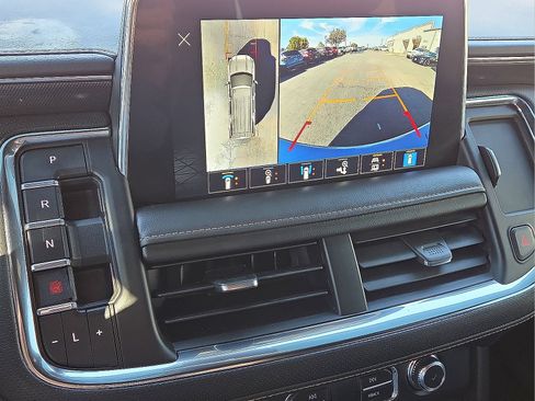 Used 2023 GMC Yukon AT4 w/ AT4 Premium Package AWD/4WD image 27