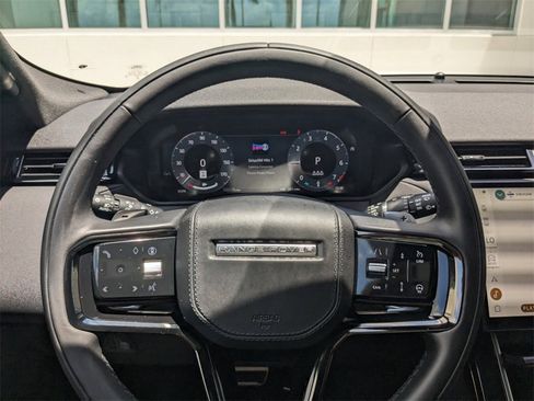 New 2025 Land Rover Range Rover Velar Dynamic SE image 23