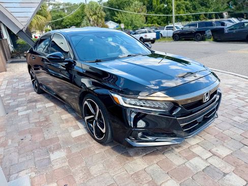 Used 2021 Honda Accord Sport image 3