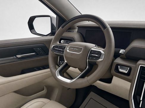 Used 2026 GMC Yukon XL Denali w/ Denali Reserve Package AWD/4WD image 17