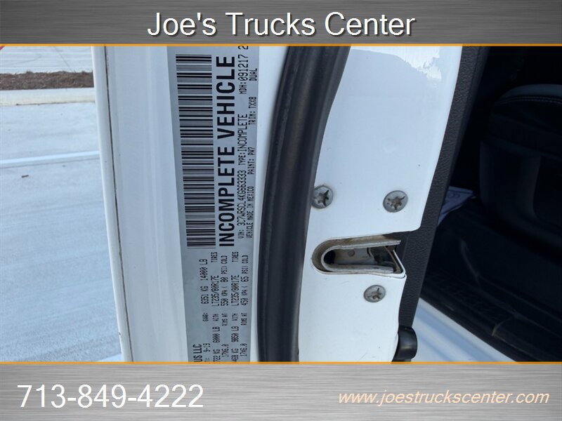 Used 2019 RAM 3500 Tradesman w/ Chrome Appearance Group RWD image 56