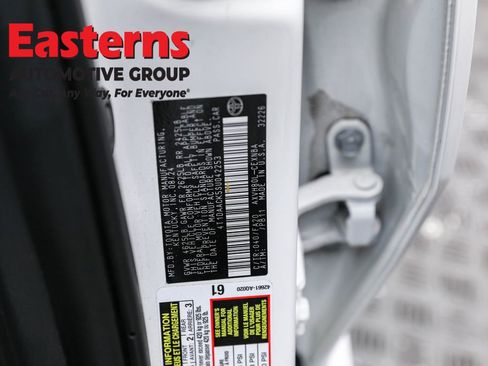 Used 2025 Toyota Camry LE FWD image 33