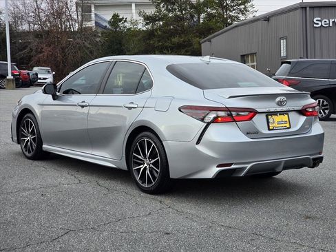 Used 2023 Toyota Camry SE w/ Convenience Package image 24