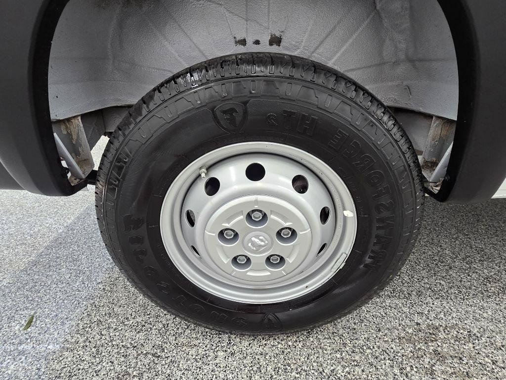 Used 2023 RAM ProMaster 2500 FWD image 30