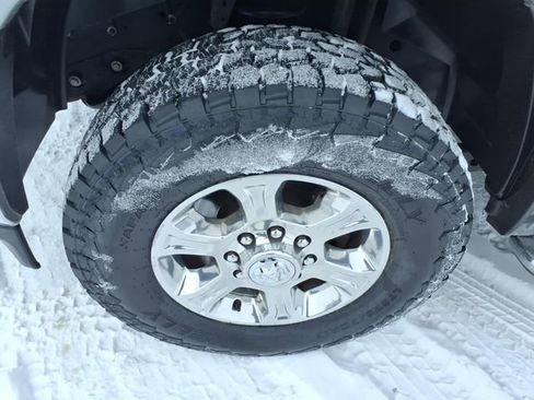 Certified 2024 RAM 3500 Big Horn image 9