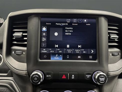 Used 2024 RAM 3500 Tradesman image 17