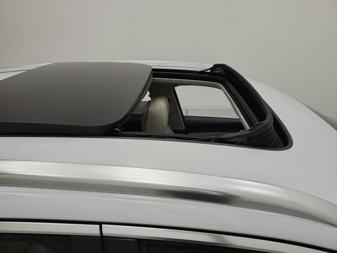 Used 2024 Audi Q8 e-tron Prestige AWD/4WD image 17