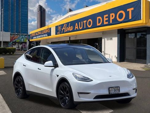 Used 2021 Tesla Model Y Long Range AWD/4WD image 6