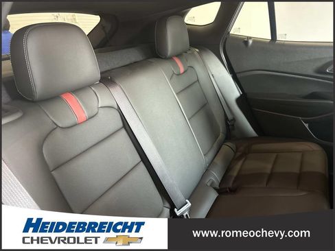 Certified 2024 Chevrolet Trax RS w/ Driver Confidence Package FWD image 32