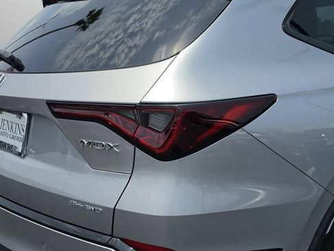 Used 2023 Acura MDX A-Spec AWD/4WD image 19