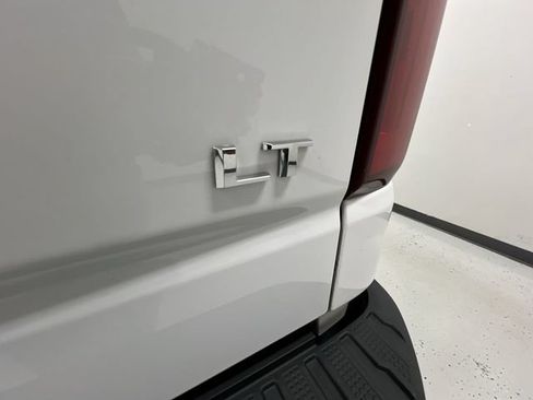 Used 2019 Chevrolet Silverado 1500 LT Trail Boss AWD/4WD image 31