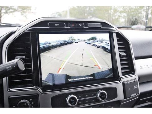 Used 2022 Ford F250 Lariat w/ Lariat Ultimate Package image 23