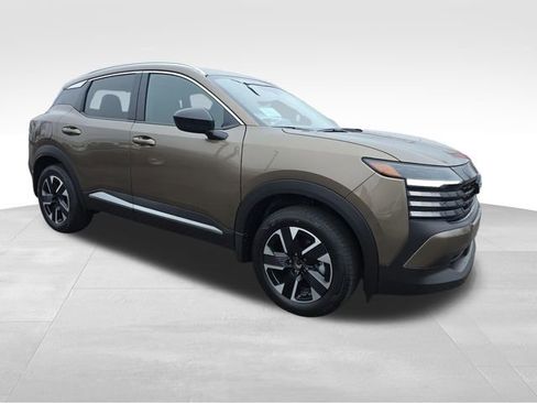 New 2026 Nissan Kicks SV w/ SV Premium Package image 1