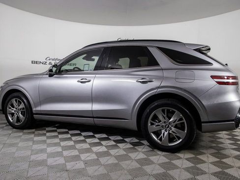 Used 2022 Genesis GV70 3.5T Sport image 7