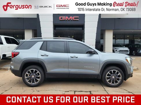 New 2026 GMC Terrain Elevation w/ Elevation Premium Package FWD image 3