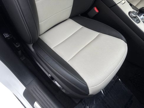 Used 2023 INFINITI QX55 Luxe w/ Cargo Package AWD/4WD image 47