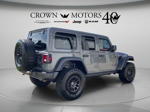 Used 2022 Jeep Wrangler Unlimited Rubicon w/ Xtreme Recon 35" Tire Package AWD/4WD image 5