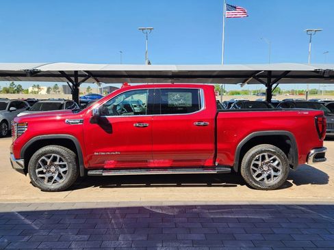 New 2026 GMC Sierra 1500 SLT image 7