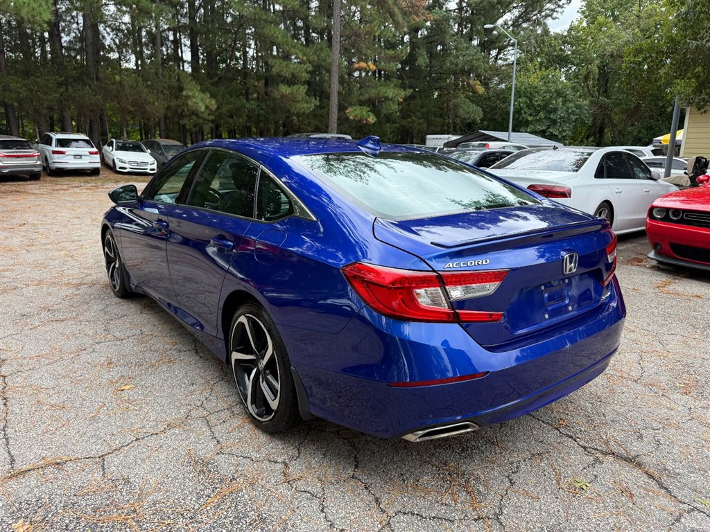 Used 2018 Honda Accord Sport image 6