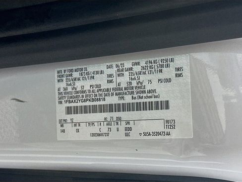 Used 2023 Ford Transit 350 XLT image 35