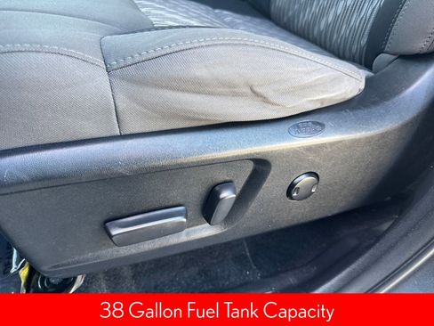 Used 2019 Toyota Tundra SR5 image 24