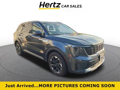 Used 2024 Kia Sorento S